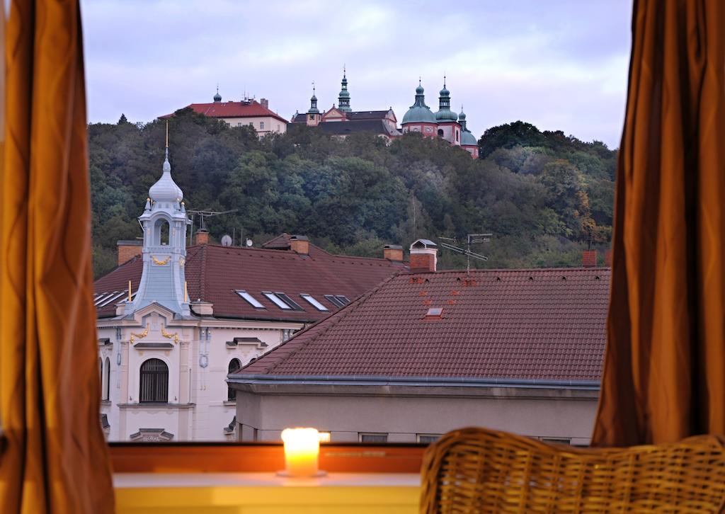 Time Cafe & Penzion Pribram Exterior photo